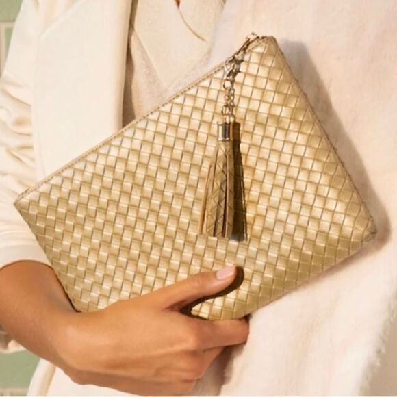NWT Virginia Wolf Mimi Woven Gold Metallic Pouch Clutch Bag - Picture 6 of 13
